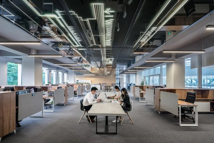Employees enhancing operational efficiency with computer telephony integration technology